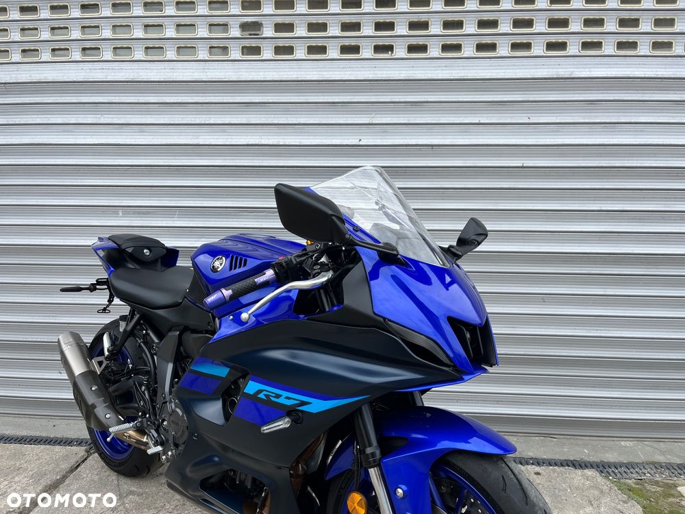 Yamaha YZF - 30