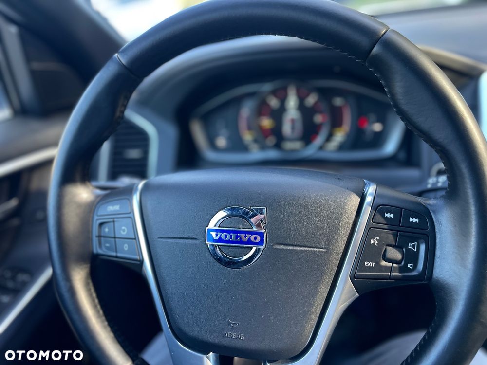 Volvo XC 60 - 23