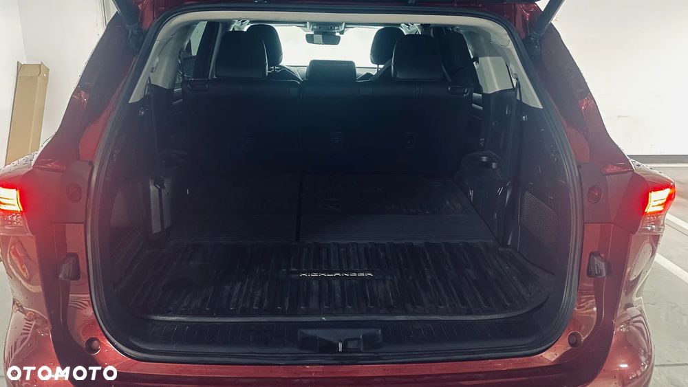 Toyota Highlander - 10