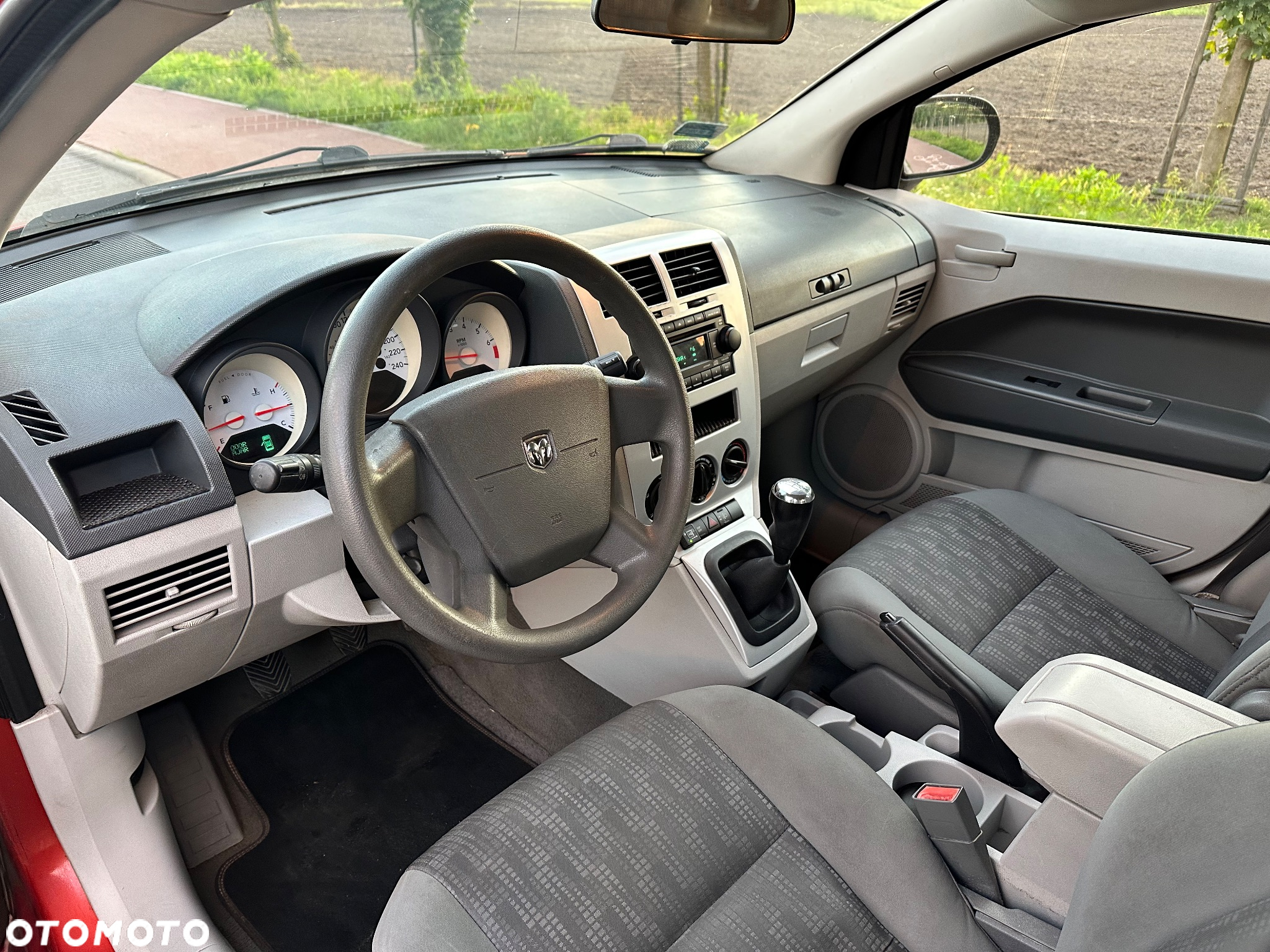 Dodge Caliber 1.8 SE - 15