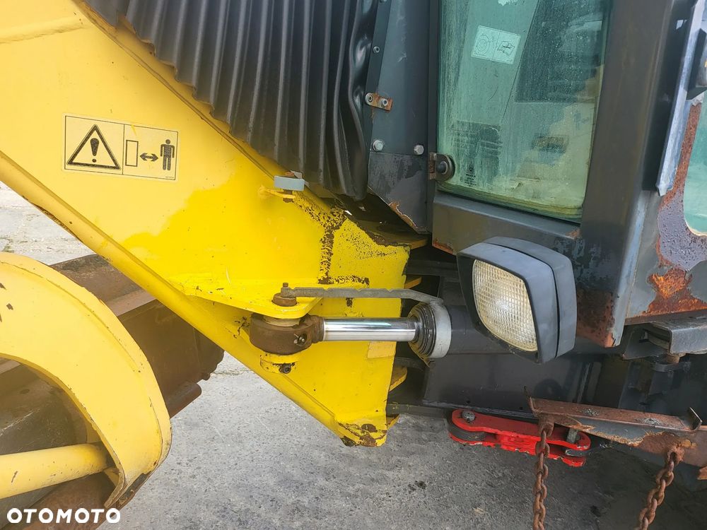 New Holland F106.6 - 15