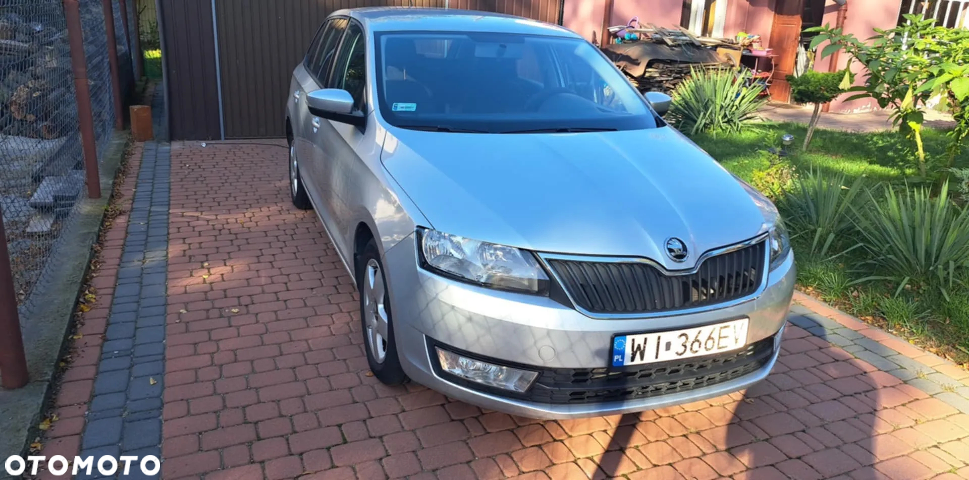 Skoda RAPID 1.4 TDI DPF Ambition DSG - 2