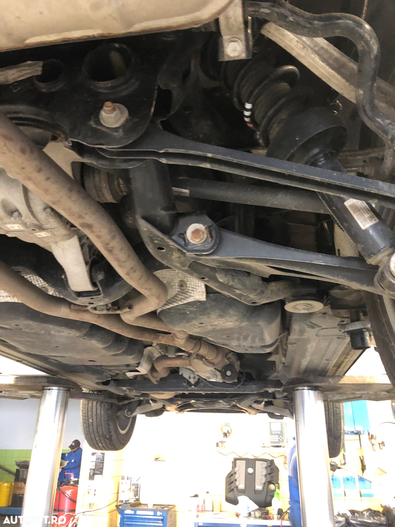 Volkswagen Touareg V6 TDI BMT Mountain Plus - 27