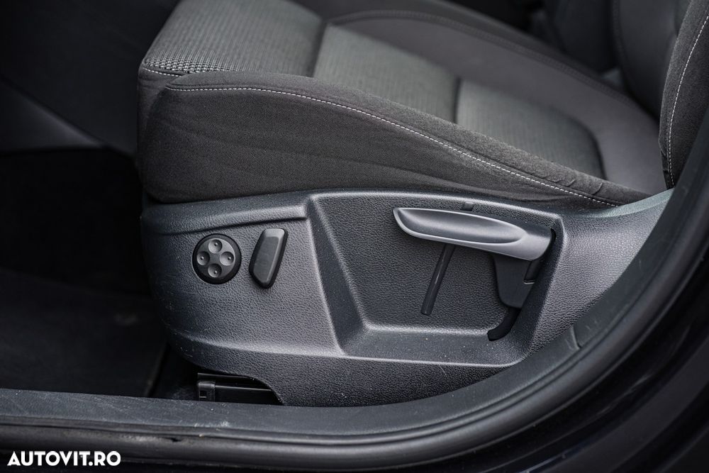 Volkswagen Sharan 2.0 TDI DSG (BlueMotion Technology) Comfortline - 14