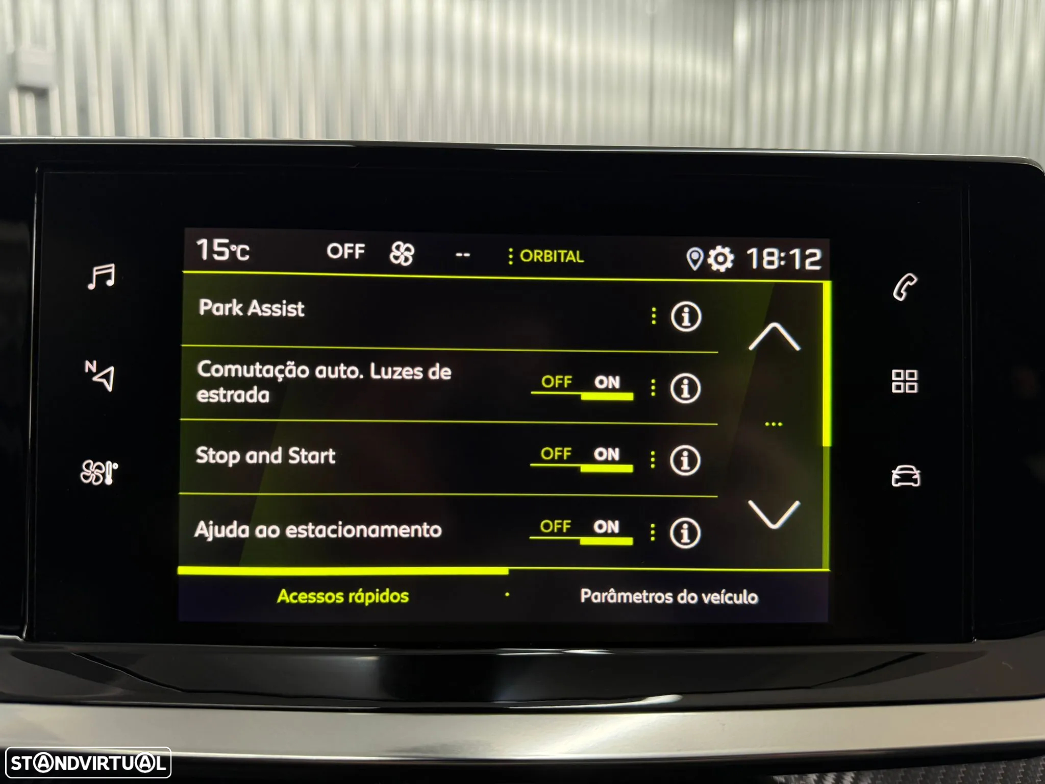 Peugeot 208 1.2 PureTech GT Line - 13