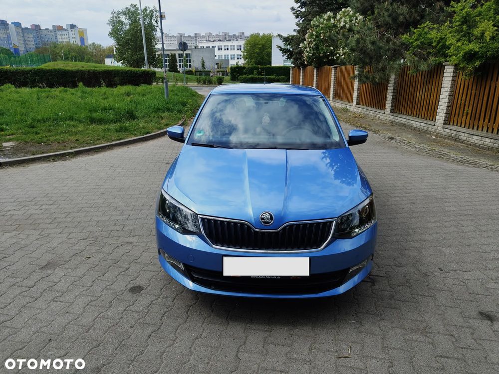 Skoda Fabia 1.2 TSI Cool Edition Red & Grey - 3