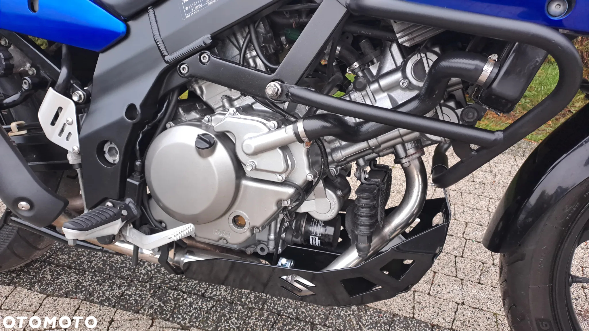 Suzuki DL - 14