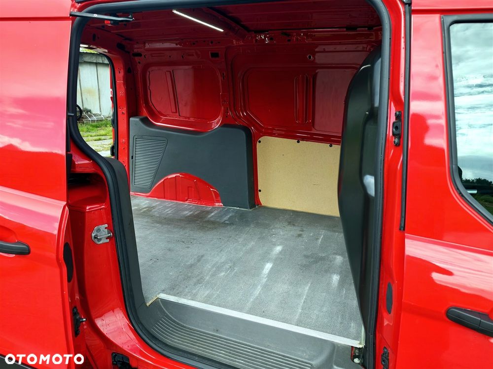 Ford Transit Connect - 30