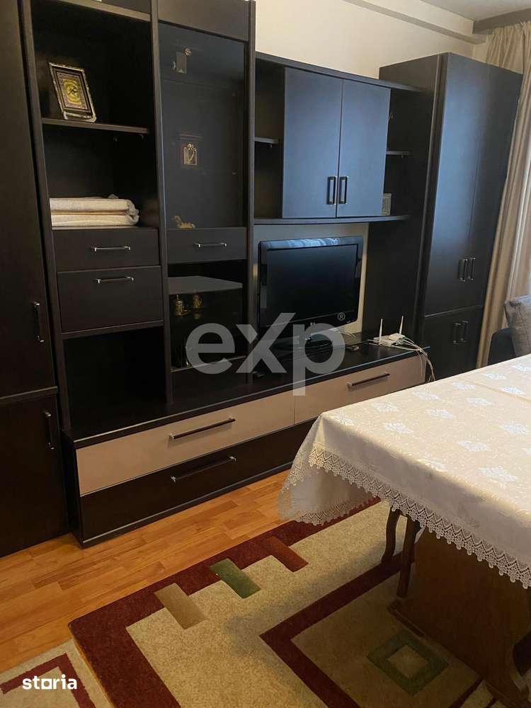 De vanzare apartament 3 camere, parter, zona centrala, Constanta — fotografia 1