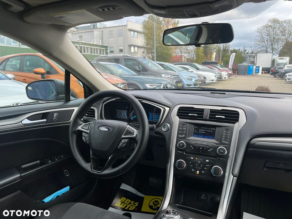 Ford Fusion 2.0 EcoBoost Titanium - 17