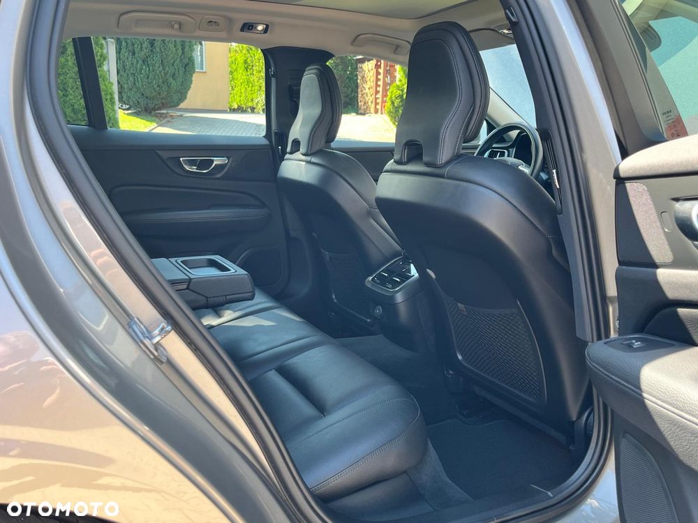 Volvo V60 B4 B Inscription - 33