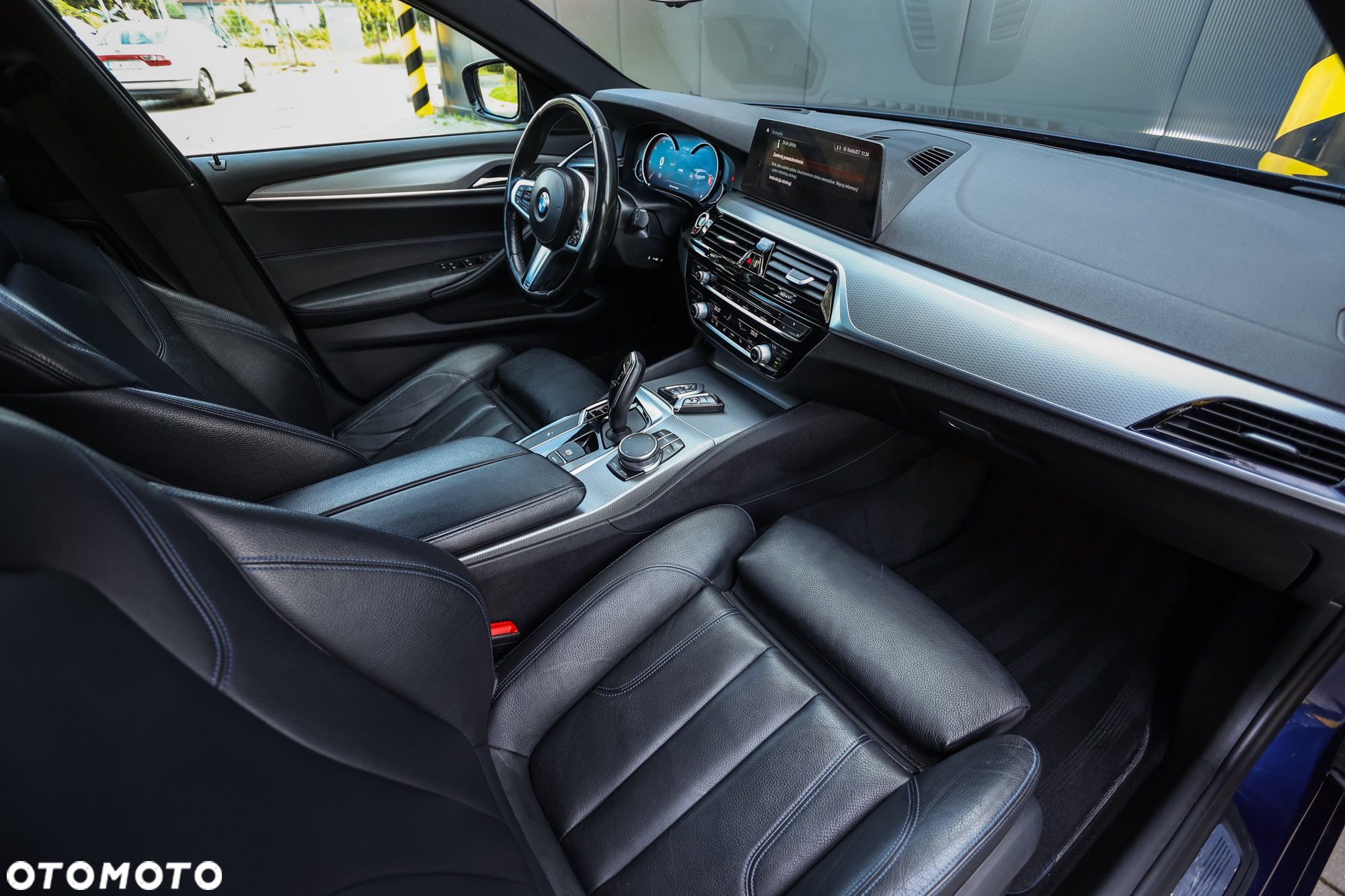 BMW Seria 5 520d xDrive Touring M Sport Edition - 5