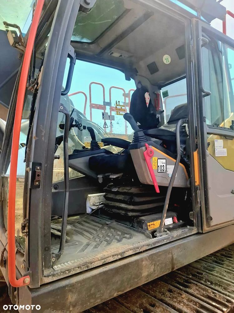 Volvo Ec250 - 3