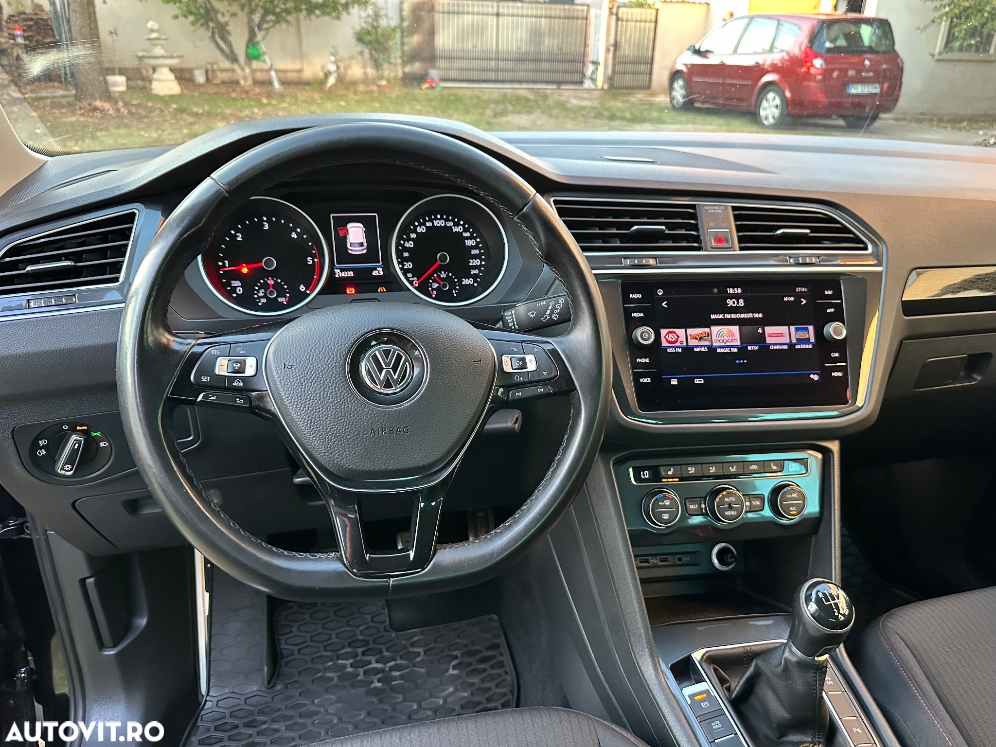 Volkswagen Tiguan 2.0 TDI SCR (BlueMotion Technology) Sound - 10