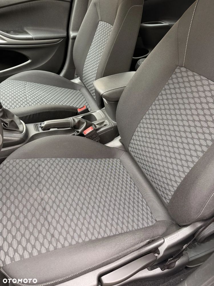 Opel Astra 1.4 Enjoy - 15