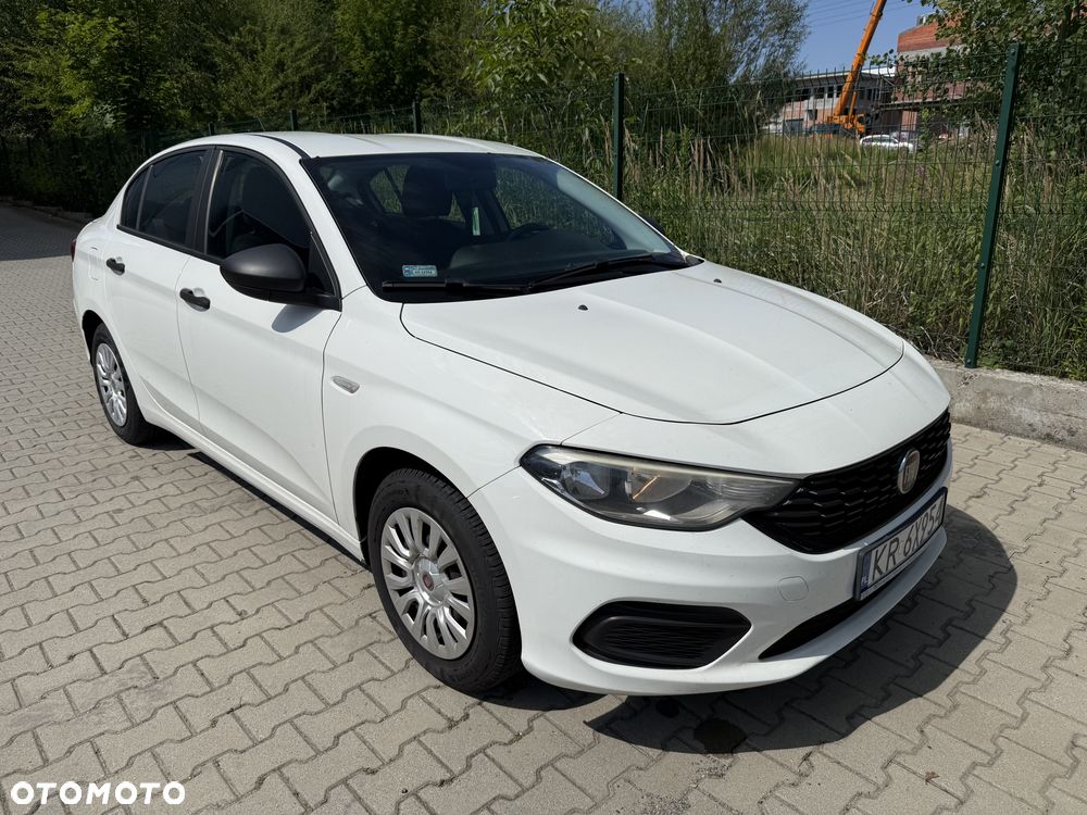 Fiat Tipo 1.4 16v Easy - 2