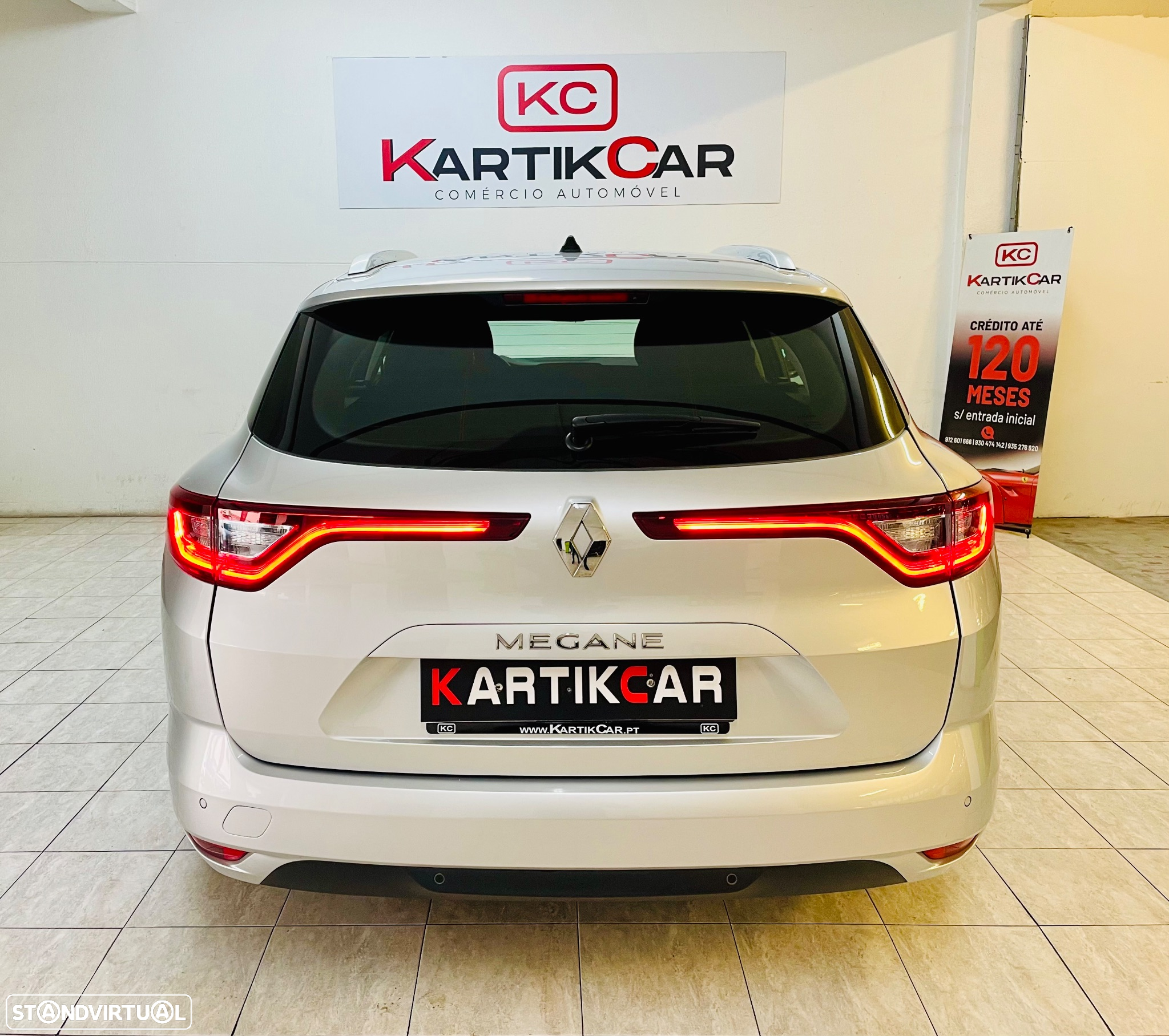 Renault Mégane Sport Tourer BLUE dCi 115 INTENS - 8