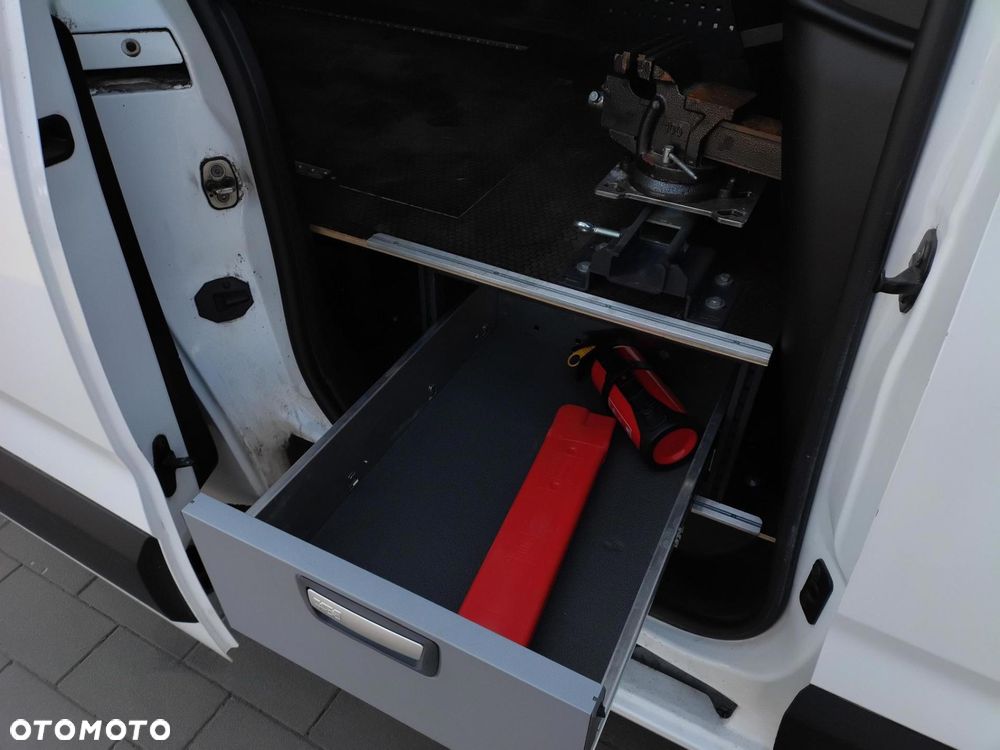 Opel Combo - 28