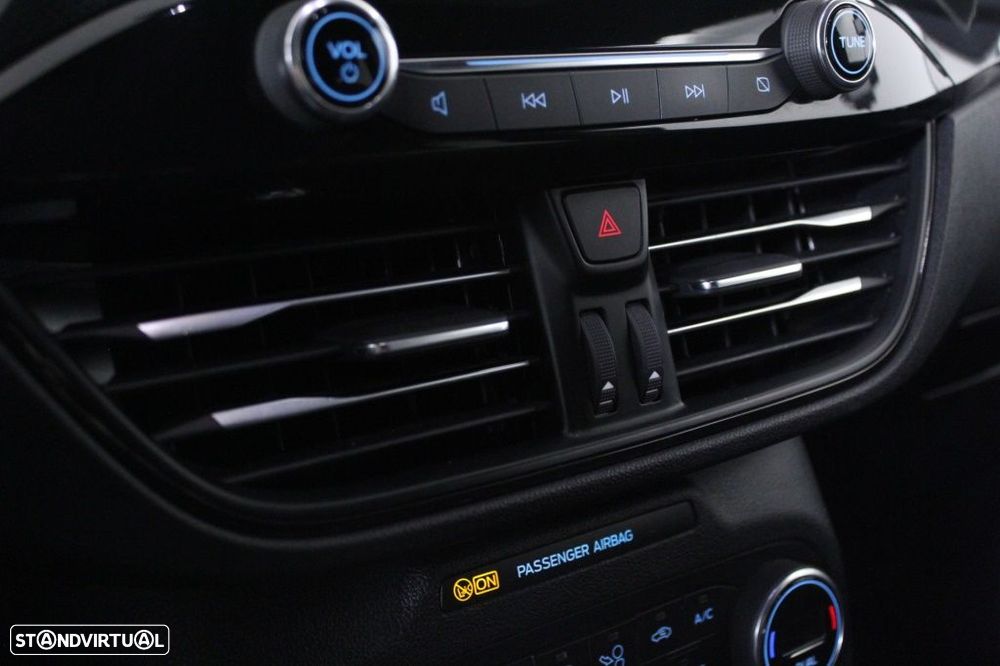 Ford Kuga 1.5 TDCi EcoBlue ST-Line - 29