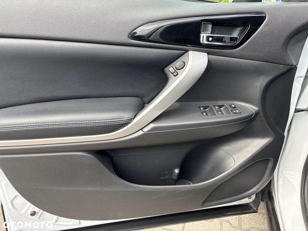 Mitsubishi Eclipse Cross 2.4 PHEV Instyle Plus - 12