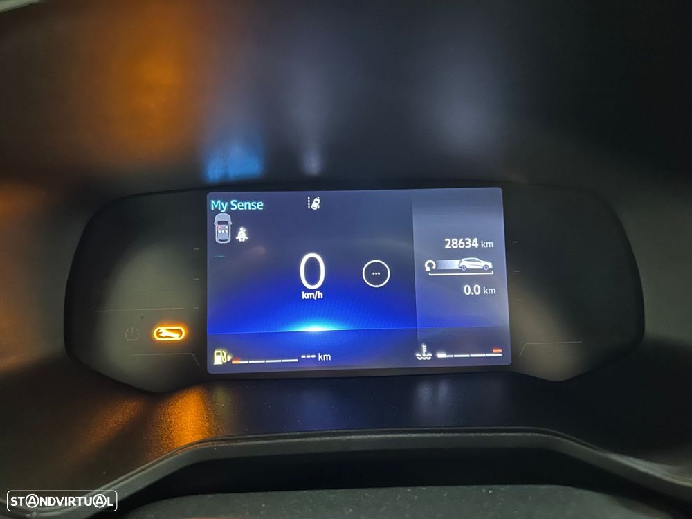 Renault Clio 1.0 TCe Techno Bi-Fuel - 22