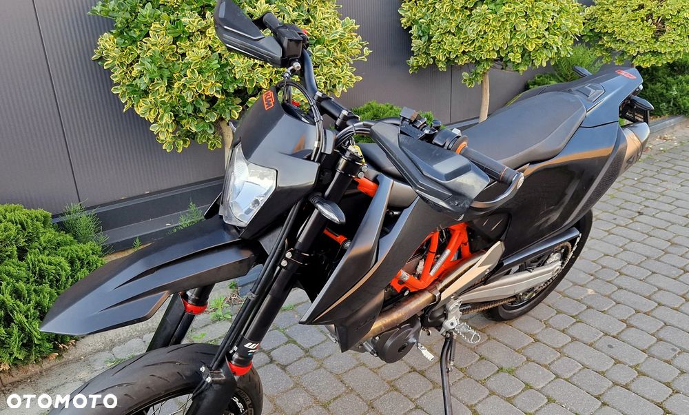 KTM SMC - 25