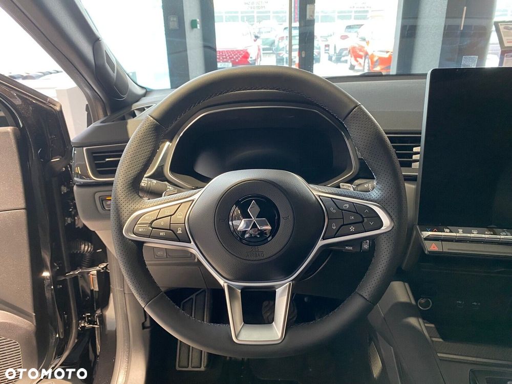 Mitsubishi Grandis - 11