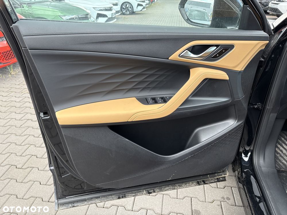 MG HS 1.5T HEV+ Exclusive - 14