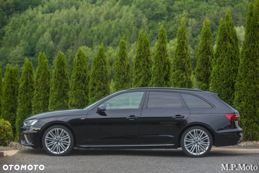 Audi A4 Avant 40 TDI quattro S tronic S line - 2