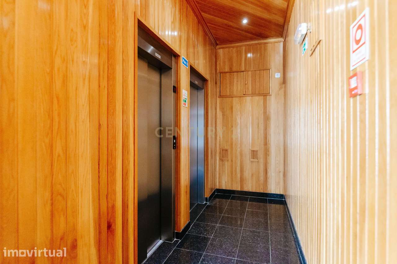 T2 Parque das Nações condomínio privado com garagem - Grande imagem: 3/25