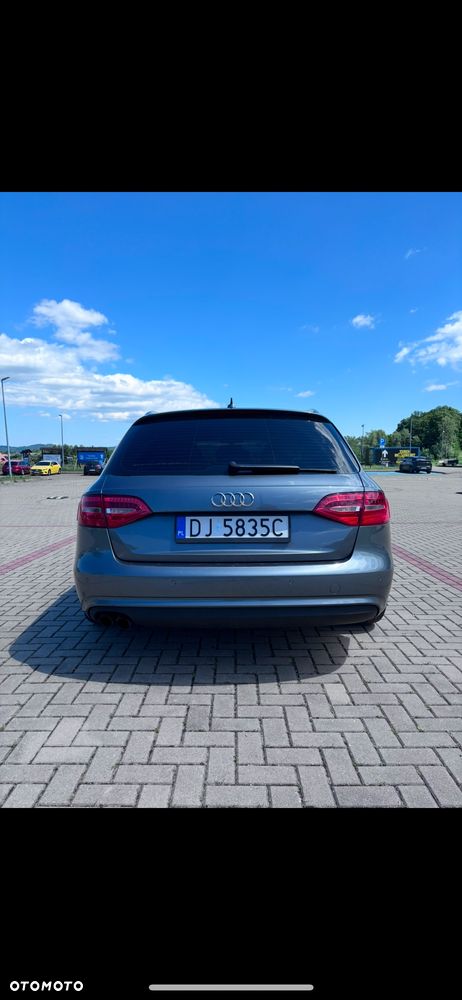 Audi A4 Avant - 6