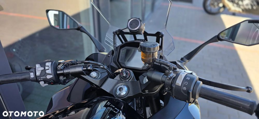 Kawasaki Ninja 1000 SX - 19