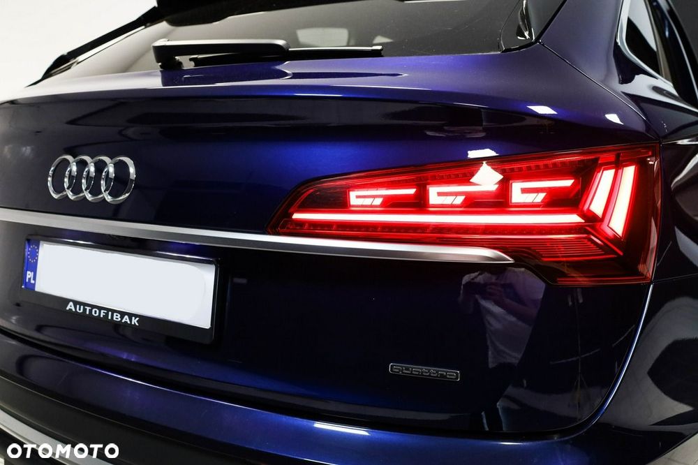 Audi Q5 Sportback - 14