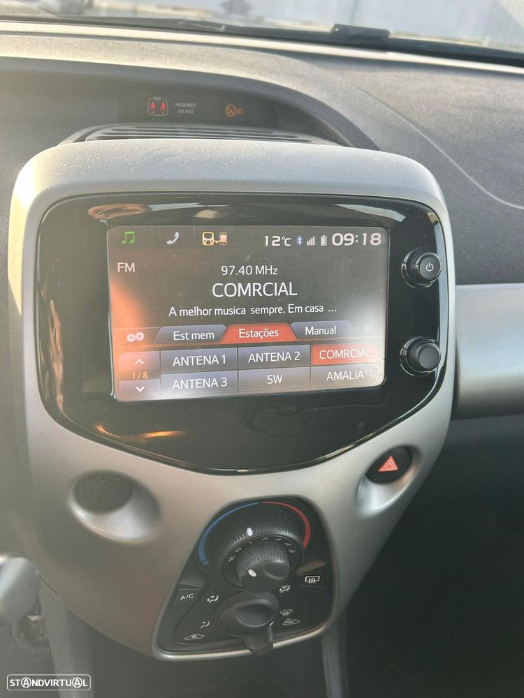 Toyota Aygo 1.0 - 10