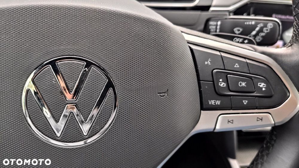 Volkswagen Passat - 15