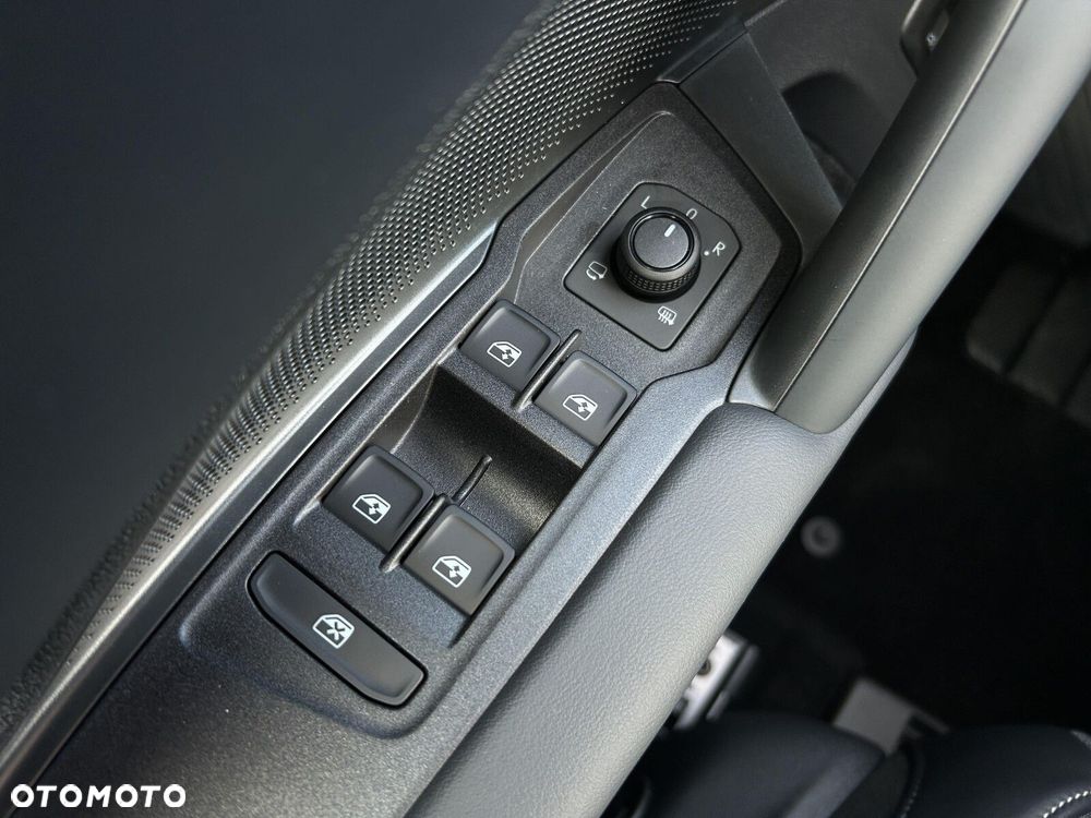 Volkswagen Tiguan - 26