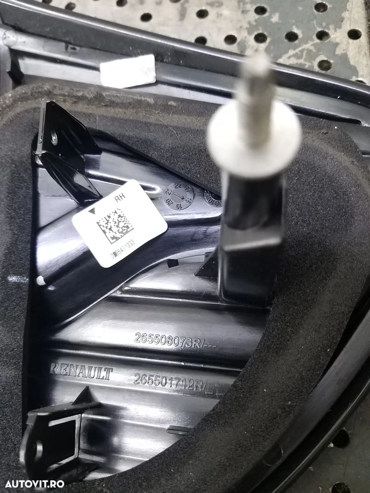 Stop tripla lampa dreapta haion renault captur 1 j5 h5 265508073r 265501712r - 3