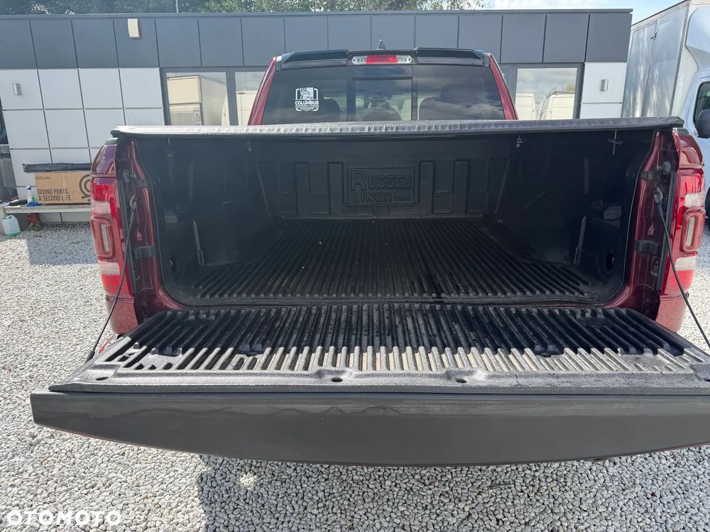 RAM 1500 Crew Cab Shortbed Laramie - 6
