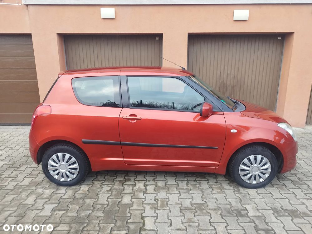 Suzuki Swift 1.3 Comfort - 34