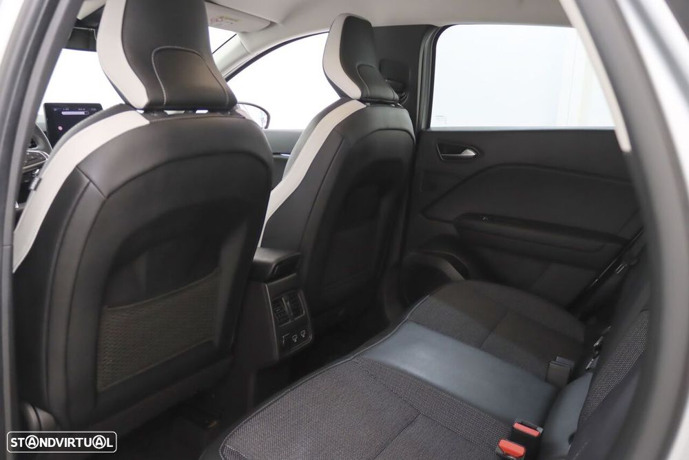 Renault Captur 1.6 E-Tech Plug-In Intens - 8