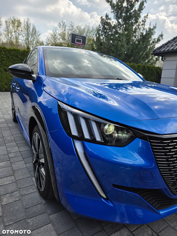 Peugeot 208 1.2 PureTech GT S&S - 5