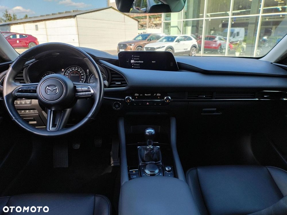 Mazda 3 - 10