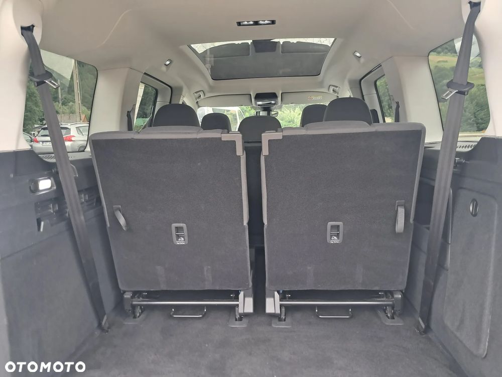 Ford Tourneo Connect Grand - 28