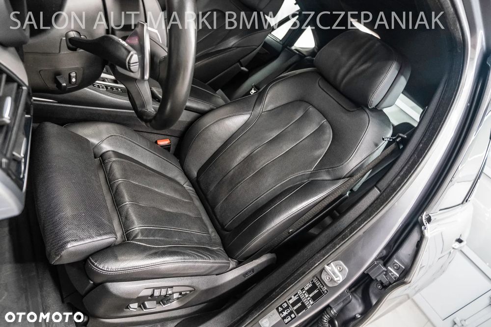 BMW X6 M50d - 25