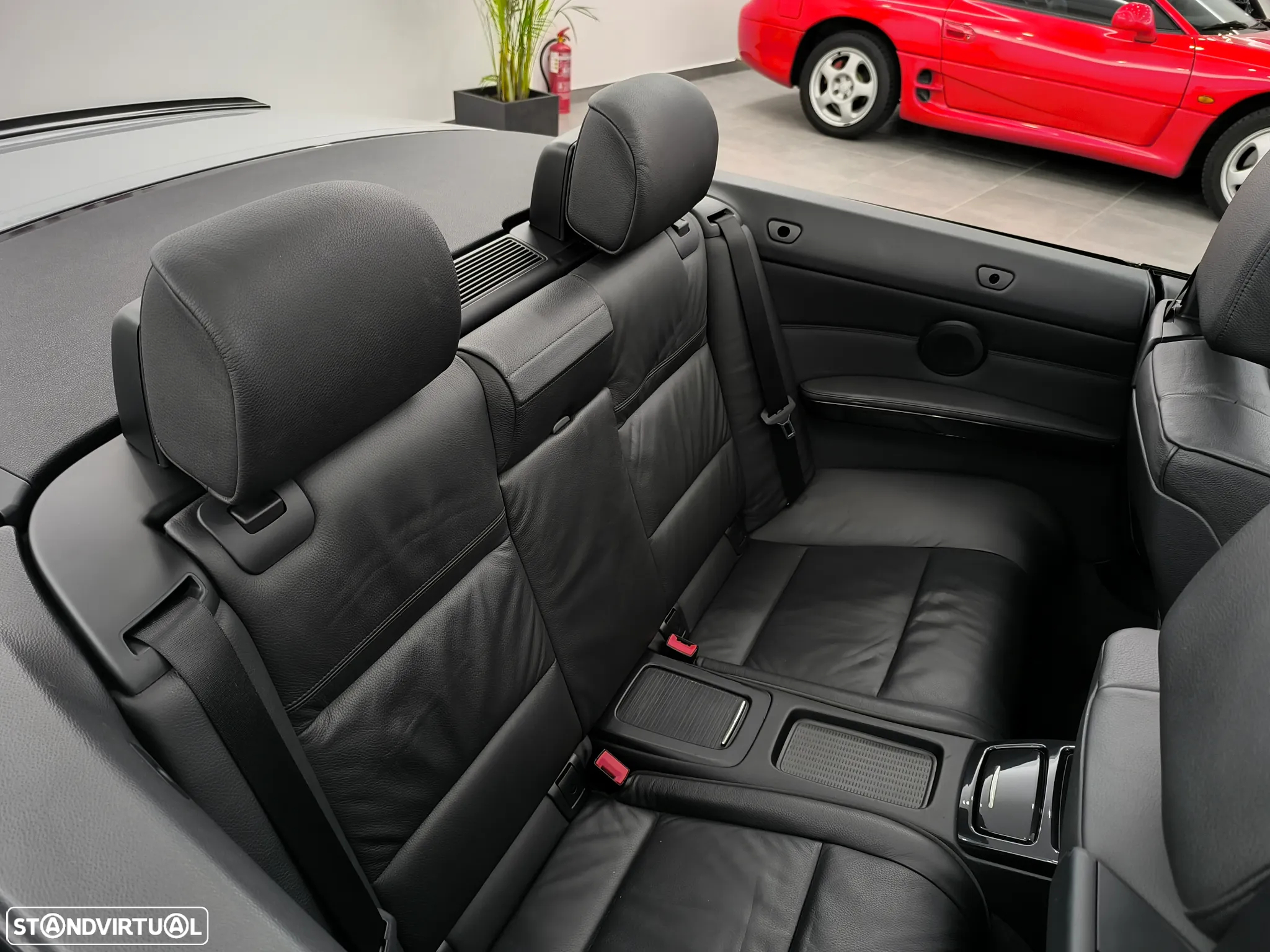 BMW 320 i Cabrio - 29