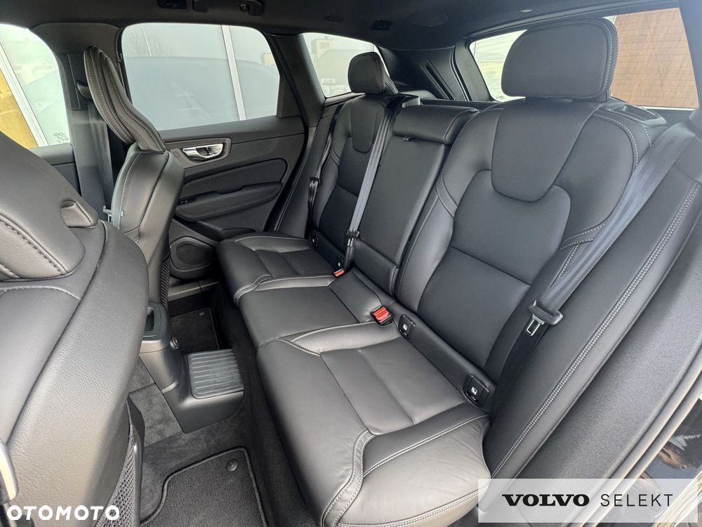 Volvo XC 60 - 36