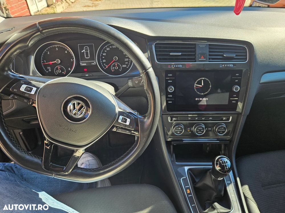 Volkswagen Golf 1.6 TDI Comfortline - 2