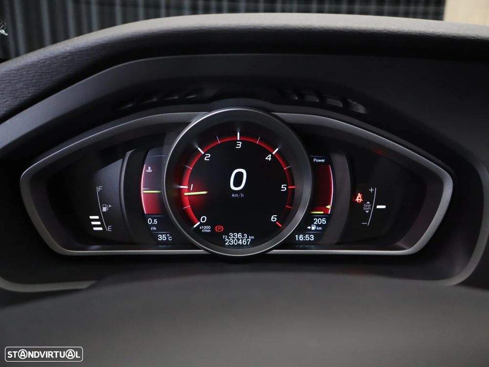 Volvo V40 D2 RDesign - 29