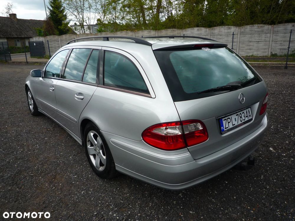 Mercedes-Benz Klasa E 220 CDI T Avantgarde - 3
