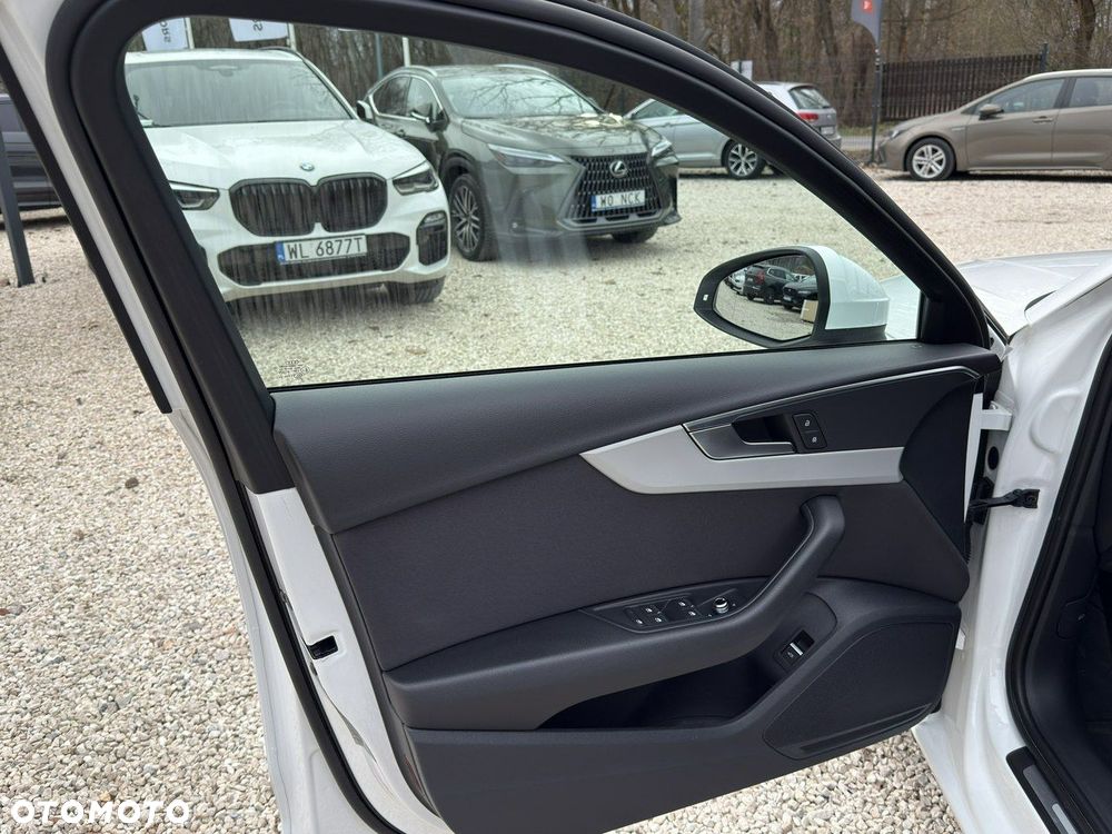 Audi A4 Avant - 13